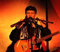 Wade Fernandez Native American Flute